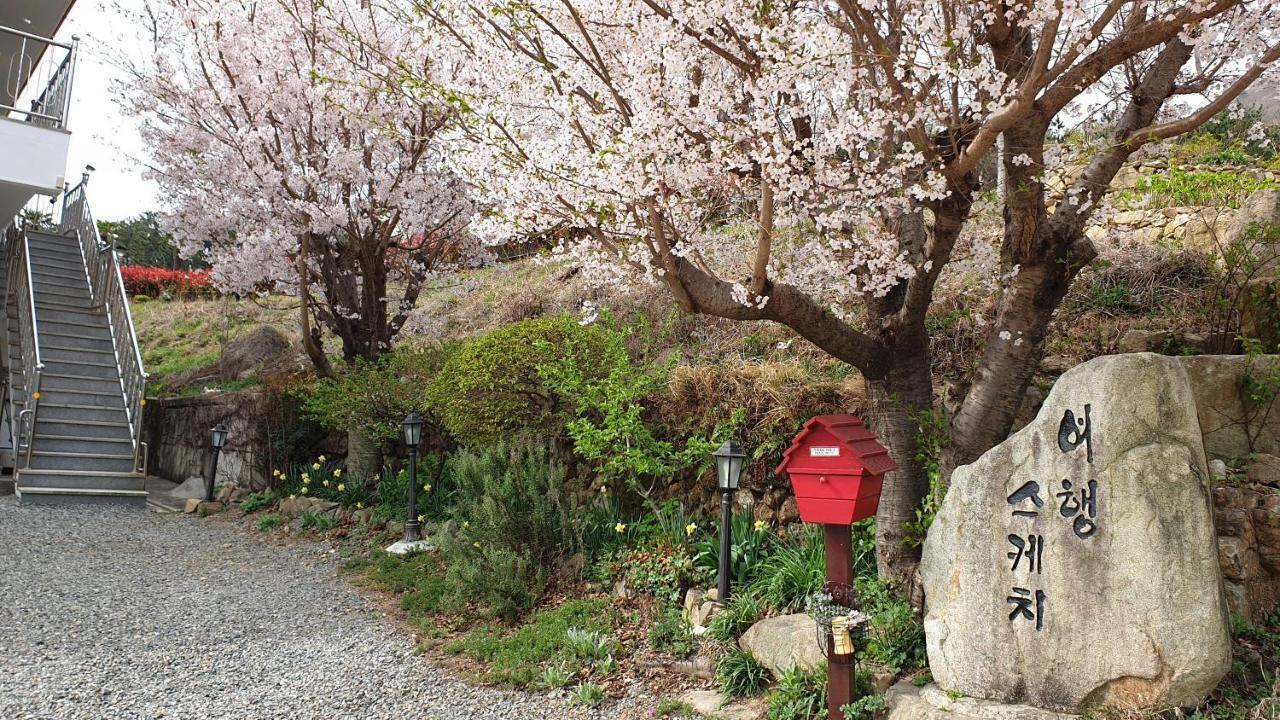 Travel Sketch Pension Geoje Exterior photo