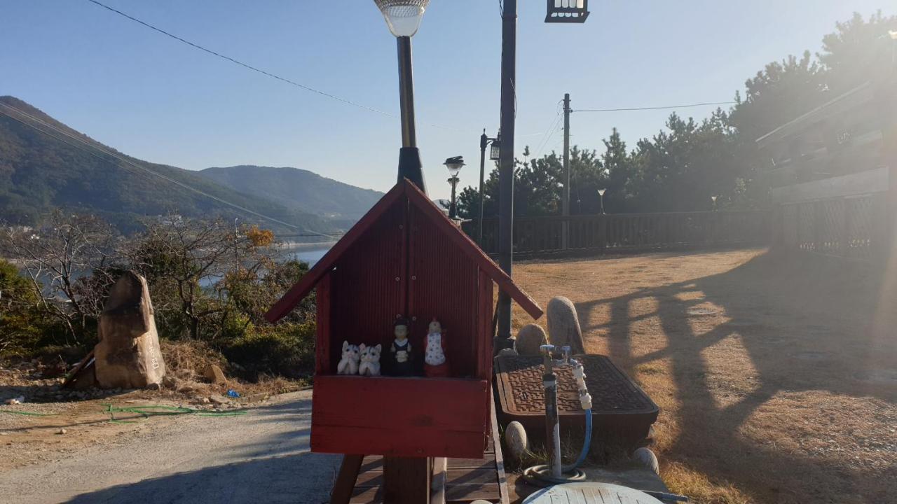 Travel Sketch Pension Geoje Exterior photo